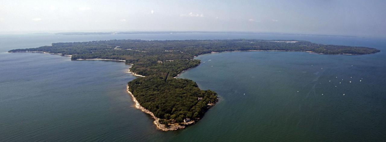 Kelleys Island In Lake Erie