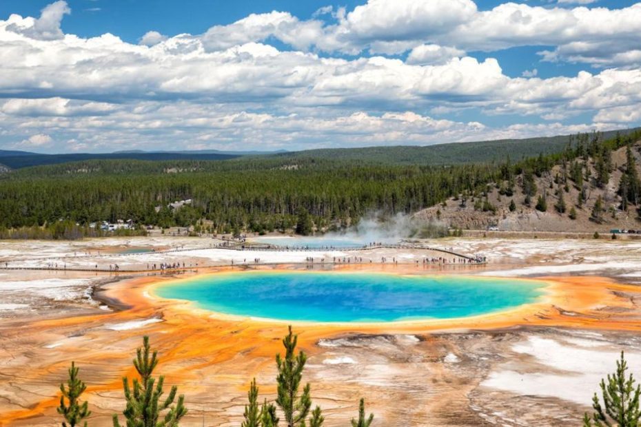 Best Geyser Basins In Yellowstone National Park – Earth Trekkers